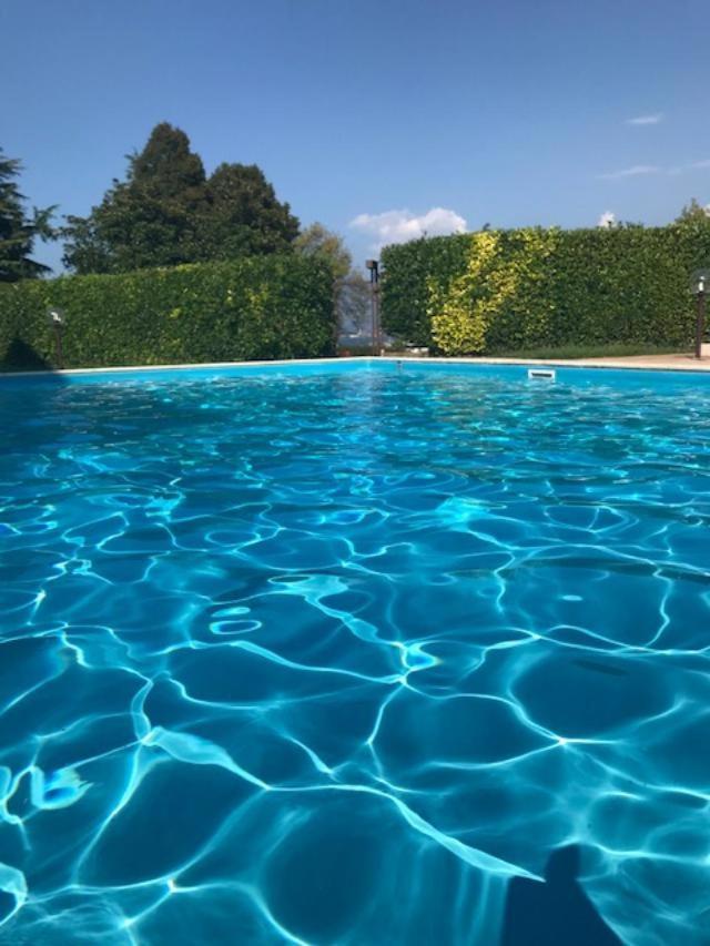 Doctor House Desenzano Apartment Desenzano del Garda Luaran gambar